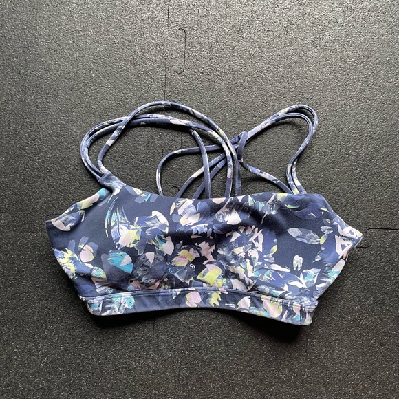 GAP Floral Blue Women's Sports Bra - Picture 1 of 2